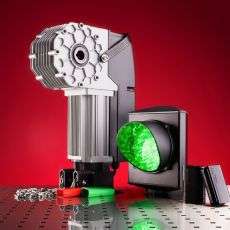 Привод &laquo;АЛЮТЕХ&raquo; + 2&nbsp;пульта управления